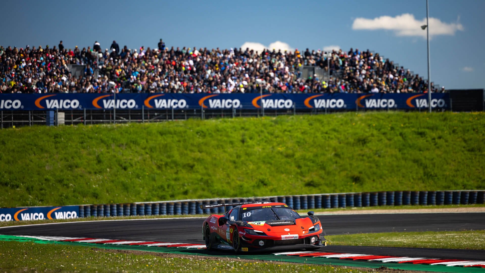Emil Frey Racing in Oschersleben